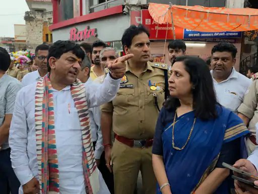 मुजफ्फरनगर: मंत्री कपिल देव अग्रवाल ने कांवड़ मार्ग का किया निरीक्षण, अधिकारियों को दिए निर्देश
