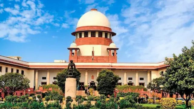 सुप्रीम कोर्ट का बड़ा फैसला, भारतीय मिशनों में पासपोर्ट-वीजा सेवाएं जारी रखने की अनुमति