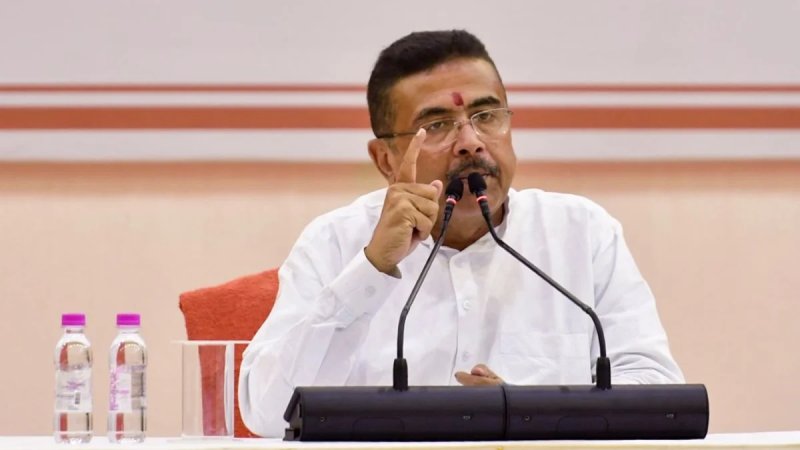 बारुईपुर पहुंचे शुभेंदु अधिकारी, बोले- दोषियों को मिलेगी कड़ी सजा; पीड़ित परिवार के साथ सरकार