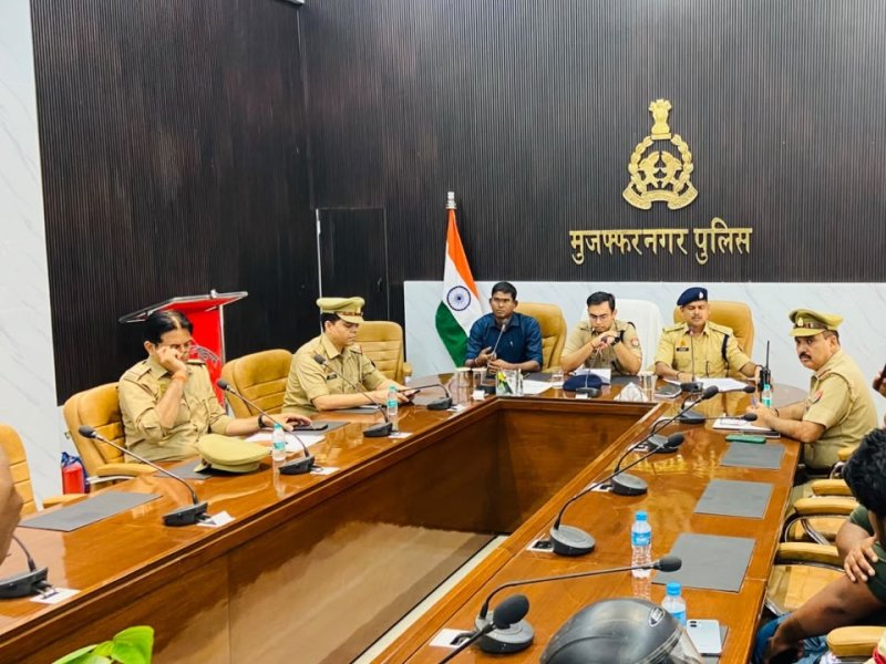 मुजफ्फरनगर: कांवड़ यात्रा में तय मानकों से बाहर DJ चला तो होगी कानूनी कार्रवाई