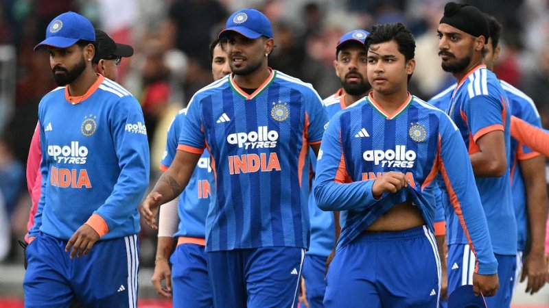 इंग्लैंड वनडे और जिम्बाब्वे टी20 सीरीज से पहले टीम इंडिया में बड़ा बदलाव, हर्षित-वरुण बाहर