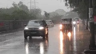 दिल्ली-NCR में सुबह-सुबह बारिश से मौसम हुआ सुहावना, IMD ने जारी किया येलो अलर्ट