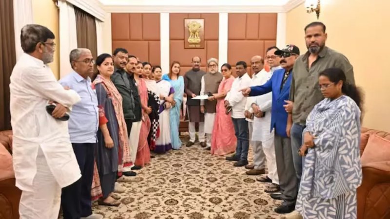 TMC के बागी सांसदों में बढ़ी खींचतान, एनसीपीआई विलय के बाद भविष्य की रणनीति पर मतभेद