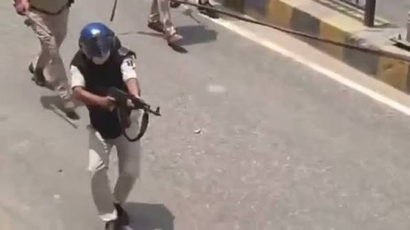 बिहार पुलिस का बड़ा फैसला, आम ड्यूटी और भीड़ नियंत्रण में AK-47-INSAS के इस्तेमाल पर रोक