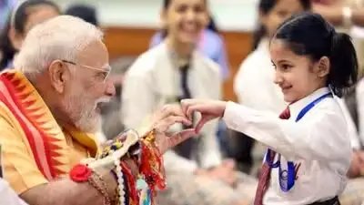 रक्षाबंधन पर PM मोदी और अमित शाह ने दी देशवासियों को बधाई, जानें किसने क्या कहा