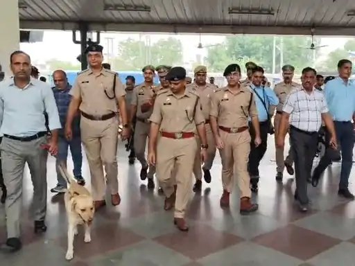 मुजफ्फरनगर में स्वतंत्रता दिवस को लेकर अलर्ट, रेलवे स्टेशन-बस अड्डे समेत कई जगह सघन चेकिंग