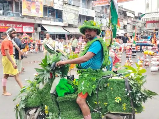 मुजफ्फरनगर में छाई 'ग्रीन कांवड़', शिवभक्त ने 1100 पौधे लगाने का लिया संकल्प