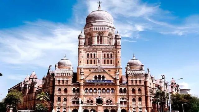 Taj Lands End पर BMC का बड़ा एक्शन, ₹5.51 करोड़ की नई पेनल्टी; कुल जुर्माना ₹103 करोड़ पार