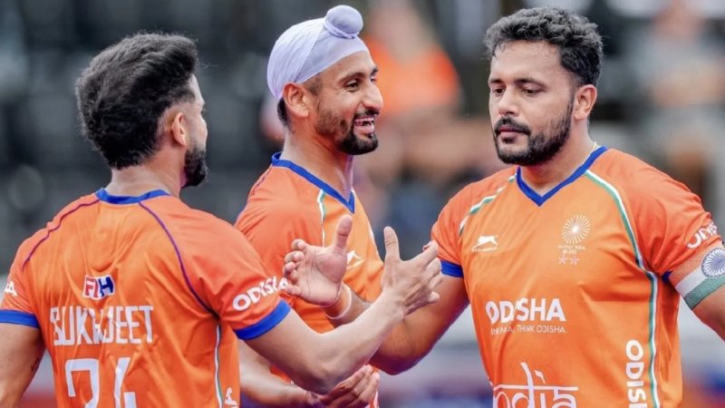 हॉकी विश्व कप में भारत को इंग्लैंड ने 4-2 से हराया, 32 साल का सूखा नहीं हुआ खत्म
