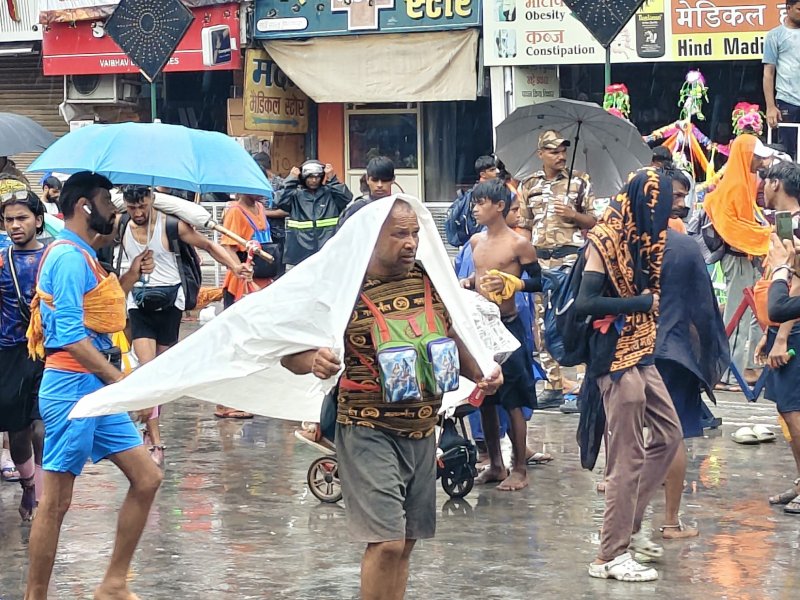 मुजफ्फरनगर में झमाझम बारिश से मौसम सुहाना, गर्मी और उमस से मिली राहत; कांवड़ियों का उत्साह बढ़ा