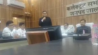 IAS रिंकू सिंह राही का भगत सिंह पर विवादित बयान, बोले- ‘आज के हिसाब से सबसे बड़े बेवकूफ थे’