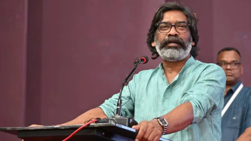 सदन में नोटों की गड्डियां लहराने पर CM सोरेन का तंज, बोले- 'यही BJP की राजनीति का आधार'