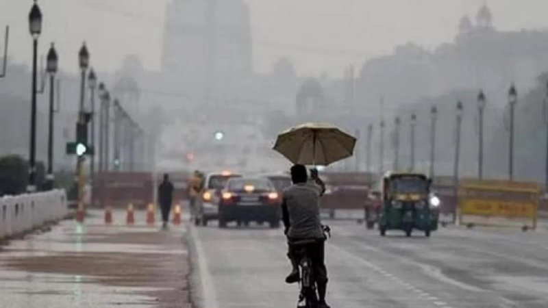 15 अगस्त को दिल्ली में कैसा रहेगा मौसम? सुबह से बारिश के आसार, जानें IMD का अपडेट