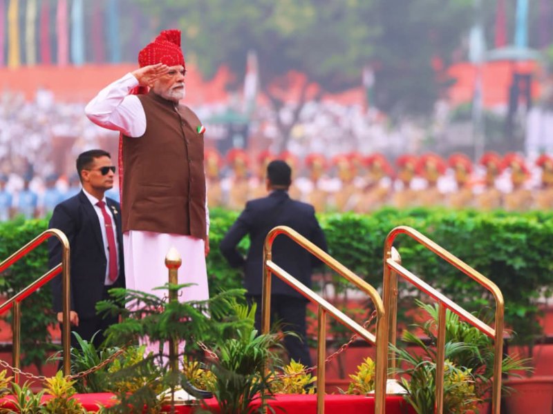 लाल किले पर पहली बार गूंजा पूरा ‘वंदे मातरम्’, 80वें स्वतंत्रता दिवस पर बना ऐतिहासिक क्षण