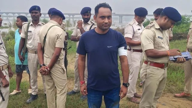 पटना: बालू माफियाओं ने पुलिस पर बरसाईं गोलियां, SI समेत कई घायल; दो गिरफ्तार