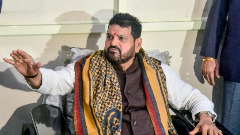 वंदे मातरम को लेकर कांग्रेस पर बरसे बृजभूषण शरण सिंह, बोले- बहुसंख्यक समाज को ठेस पहुंचाती है पार्टी