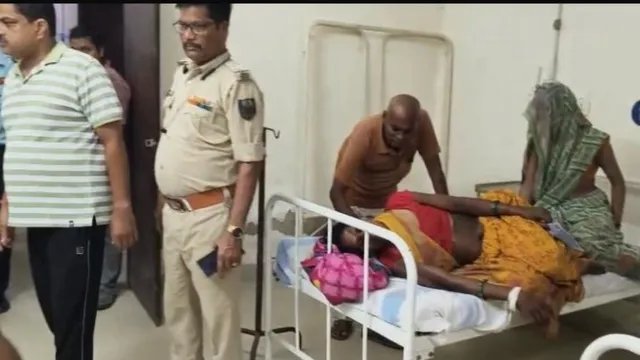 समस्तीपुर में प्रसाद खाने के बाद बिगड़ी 30 लोगों की तबीयत, अस्पताल में भर्ती