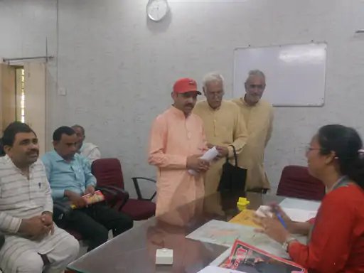 मुजफ्फरनगर के मीरापुर में रास्ते पर अतिक्रमण का मामला, एसडीएम से मिले स्थानीय लोग