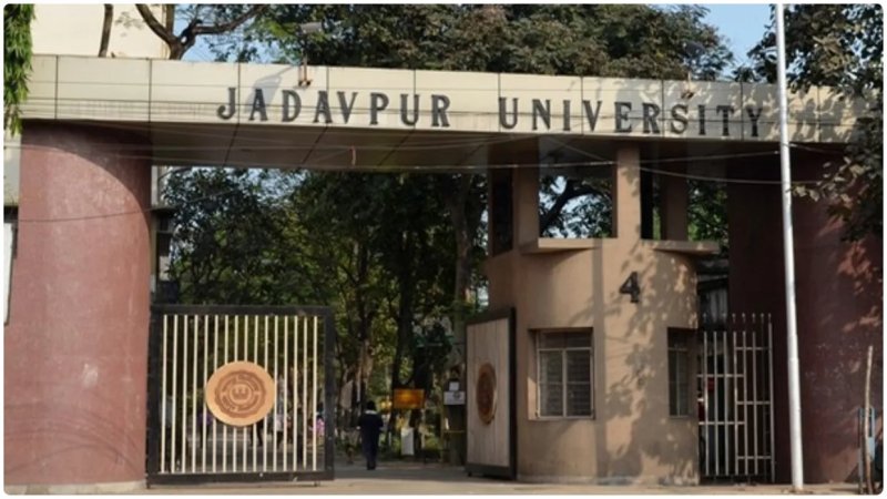जादवपुर यूनिवर्सिटी में यज्ञ पर घमासान, BMS के समर्थन में ABVP; JUTA ने उठाए सवाल