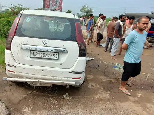 मुजफ्फरनगर में NH-58 पर दर्दनाक हादसा, बाइक सवार महिला की मौत; पति घायल