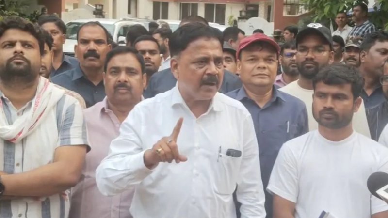 JPSC परीक्षा रद्द करने पर सरकार राजी, CBI जांच के लिए अड़े छात्र; 10 अगस्त को विधानसभा मार्च