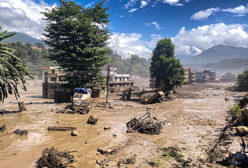 नेपाल में बाढ़ से तबाही, मृतकों की संख्या बढ़कर 538 हुई; 320 भारतीय अब भी लापता