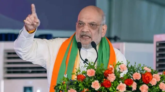 वंदे मातरम् पर कांग्रेस के फैसले से भड़के अमित शाह, बोले- ‘देश विरोधी फैसला’