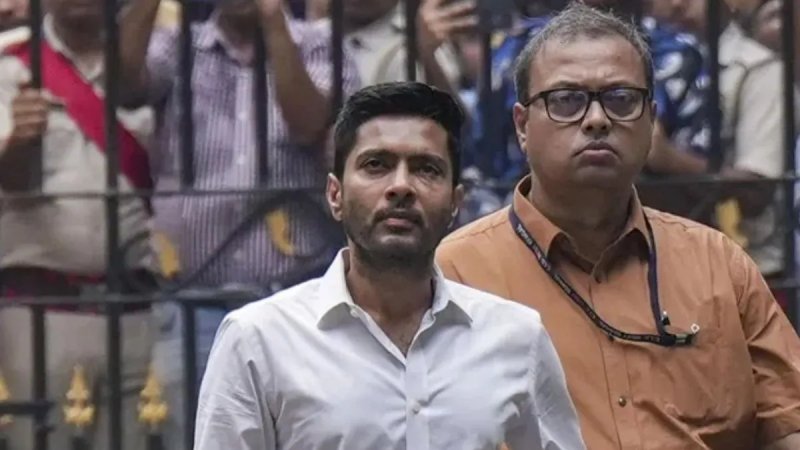 अभिषेक बनर्जी को कोलकाता पुलिस का नोटिस, बिलबोर्ड विवाद में मंगलवार को पूछताछ के लिए बुलाया