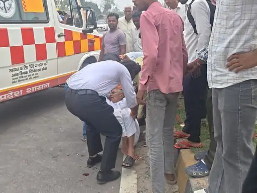 मुजफ्फरनगर में तेज रफ्तार ट्रक ने स्कूटी को मारी टक्कर, 70 वर्षीय बुजुर्ग गंभीर घायल; चालक फरार