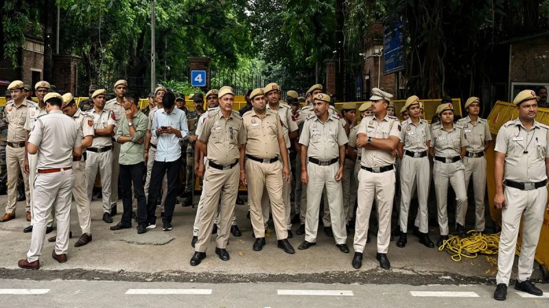 दिल्ली के जंतर-मंतर पर आरक्षण के खिलाफ प्रदर्शन, जानें क्या हैं प्रदर्शनकारियों की मांगें