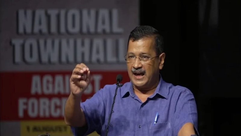 ई-20 पेट्रोल पर AAP का टाउनहॉल, केजरीवाल ने सरकार की नीति पर उठाए सवाल