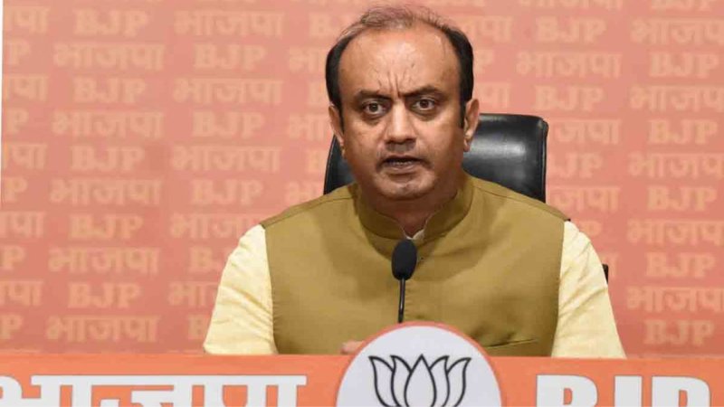 ‘क्या पार्टी देश से ऊपर...?’ वंदे मातरम् पर कांग्रेस के फैसले से भड़के सुधांशु त्रिवेदी
