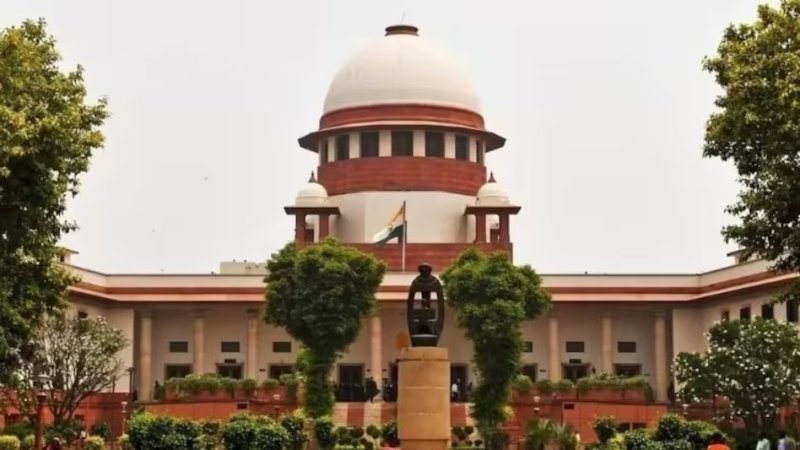 4 साल की दुष्कर्म पीड़िता की मौत पर सुप्रीम कोर्ट सख्त, दो अस्पतालों को 12 लाख मुआवजा देने का आदेश