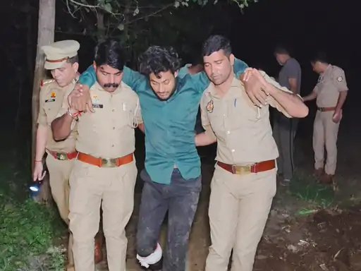 मुजफ्फरनगर में पुलिस-गौकशों की मुठभेड़, हिस्ट्रीशीटर के पैर में लगी गोली; चार गिरफ्तार
