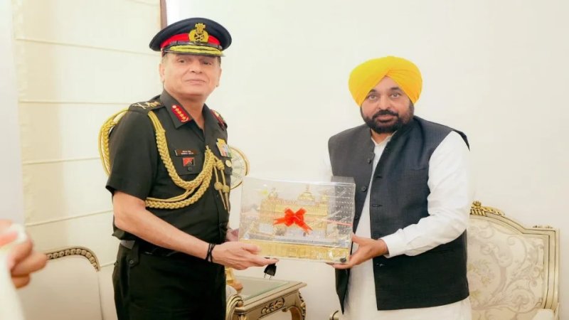 CM मान ने आर्मी चीफ से की मुलाकात, पंजाब की सुरक्षा और ड्रोन तस्करी पर हुई चर्चा