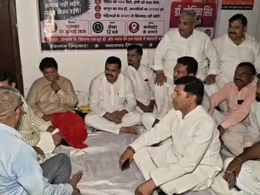 मुजफ्फरनगर: अनशन पर बैठीं सपा नेत्री से मिलने पहुंचे सांसद हरेंद्र मलिक, प्रशासन पर साधा निशाना