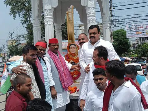 मुजफ्फरनगर: अहिल्याबाई चौक पहुंचे श्यामलाल पाल, सपा कार्यकर्ताओं ने किया जोरदार स्वागत