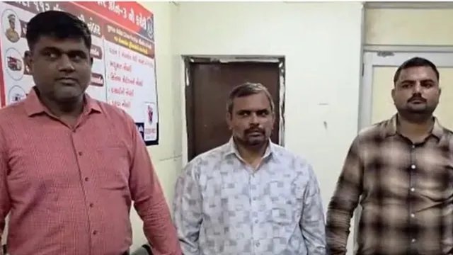 सूरत में नकली घी का बड़ा खेल उजागर, वनस्पति-तेल मिलाकर बना रहे थे 'देशी घी'; संचालक गिरफ्तार