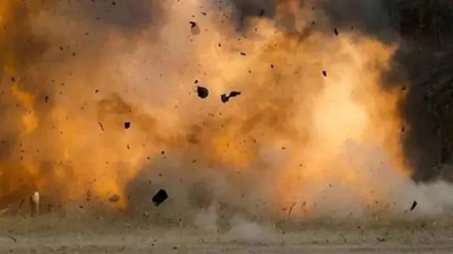 मेंढर सेक्टर में बारूदी सुरंग निष्क्रिय करते समय विस्फोट, सेना के दो जवान घायल