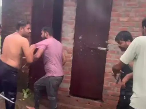 खेत में गंदा पानी छोड़ने का विरोध किया तो किसान-पुत्र पर हमला, वीडियो वायरल; 4 पर केस