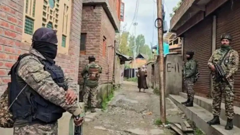 जमात-ए-इस्लामी से जुड़े UAPA मामले में सोपोर पुलिस की बड़ी कार्रवाई, 26 ठिकानों पर छापेमारी