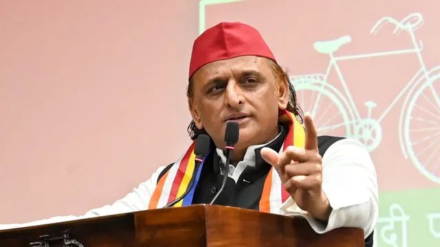 BJP का मतलब भाग जाओ पाकिस्तान, CM योगी के बयान पर अखिलेश का पलटवार