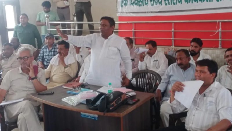 पंजाब में सफाई कर्मियों की हड़ताल खत्म: मान सरकार ने मानी मांगें, दोगुना होगा वेतन