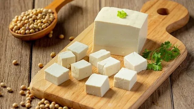 महाराष्ट्र में एनालॉग पनीर पर 1 साल का बैन, होटल-रेस्टोरेंट में इस्तेमाल पर रोक