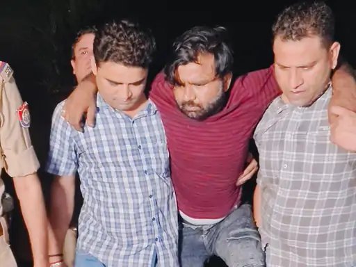 बुढ़ाना में करोड़ों की चोरी का खुलासा, मुठभेड़ के बाद दो सगे भाई गिरफ्तार