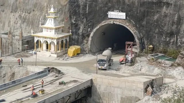 सिलक्यारा-पोलगांव सुरंग में फिर भूस्खलन, करीब डेढ़ किमी अंदर गिरा मलबा