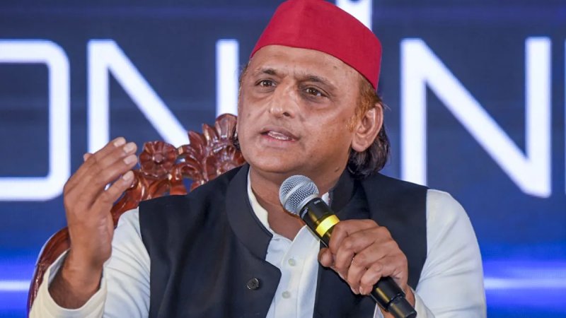 यूपी चुनाव की तैयारी में अखिलेश यादव, 7 जिलों में नए जिलाध्यक्ष घोषित; भाजपा पर साधा निशाना
