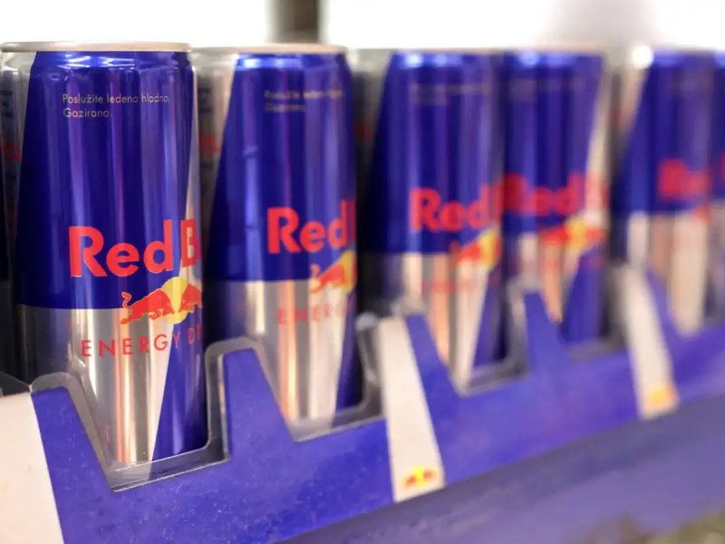 Red Bull को हाई कोर्ट से बड़ी राहत, 'एनर्जी ड्रिंक' शब्द के इस्तेमाल पर रोक वाला FSSAI का आदेश रद
