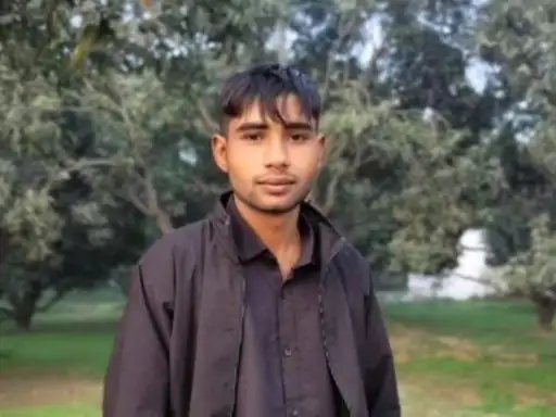 मुजफ्फरनगर में तेज रफ्तार पिकअप ने बाइक सवार को मारी टक्कर, 22 वर्षीय युवक की मौत