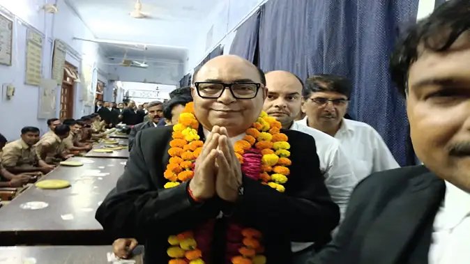 हाईकोर्ट बार एसोसिएशन चुनाव में चंद्रप्रकाश उपाध्याय अध्यक्ष निर्वाचित, 74 वोटों से मिली जीत